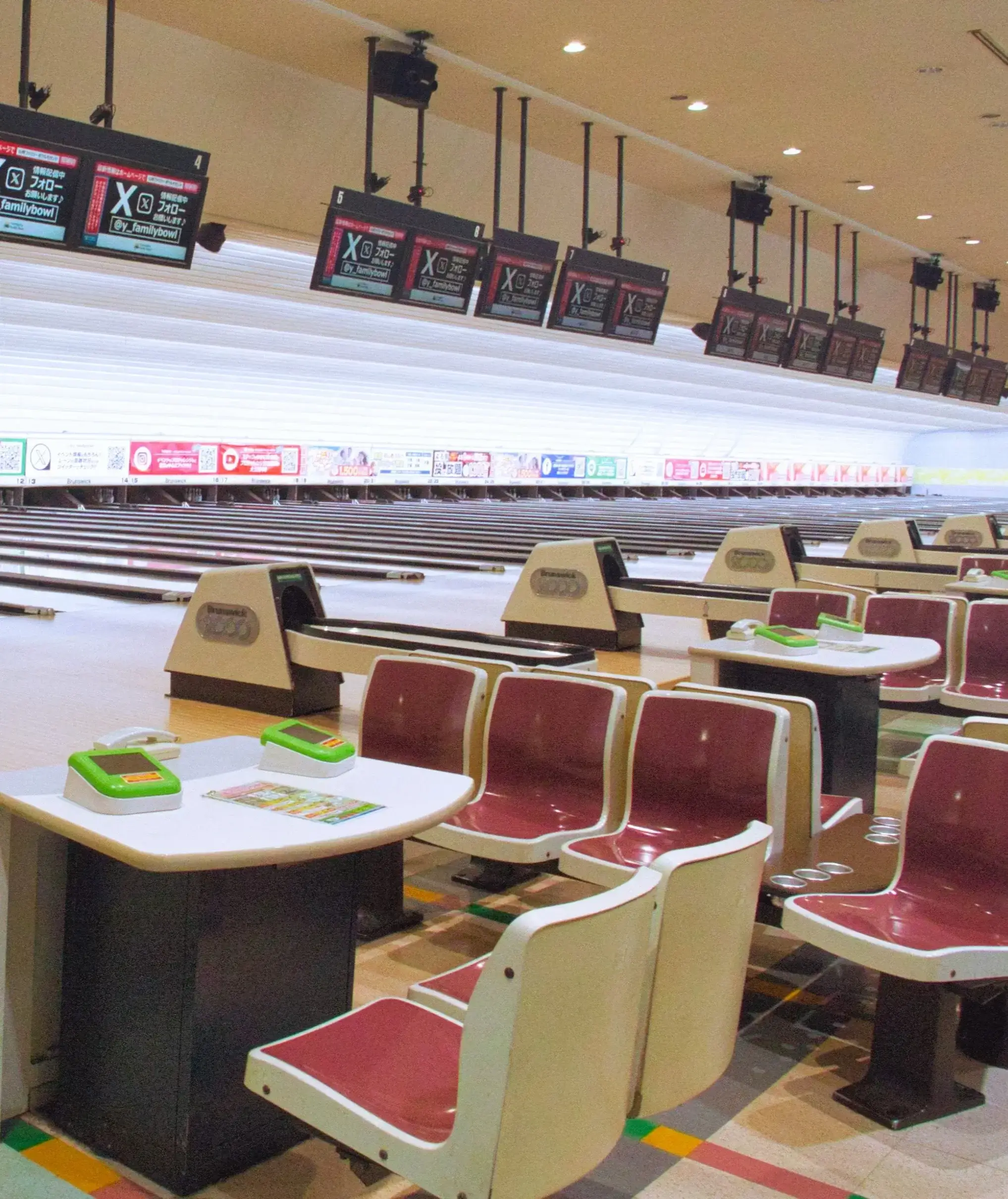 山形ファミリーボウルの店内の写真